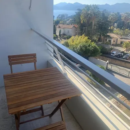 Apartment Vue *